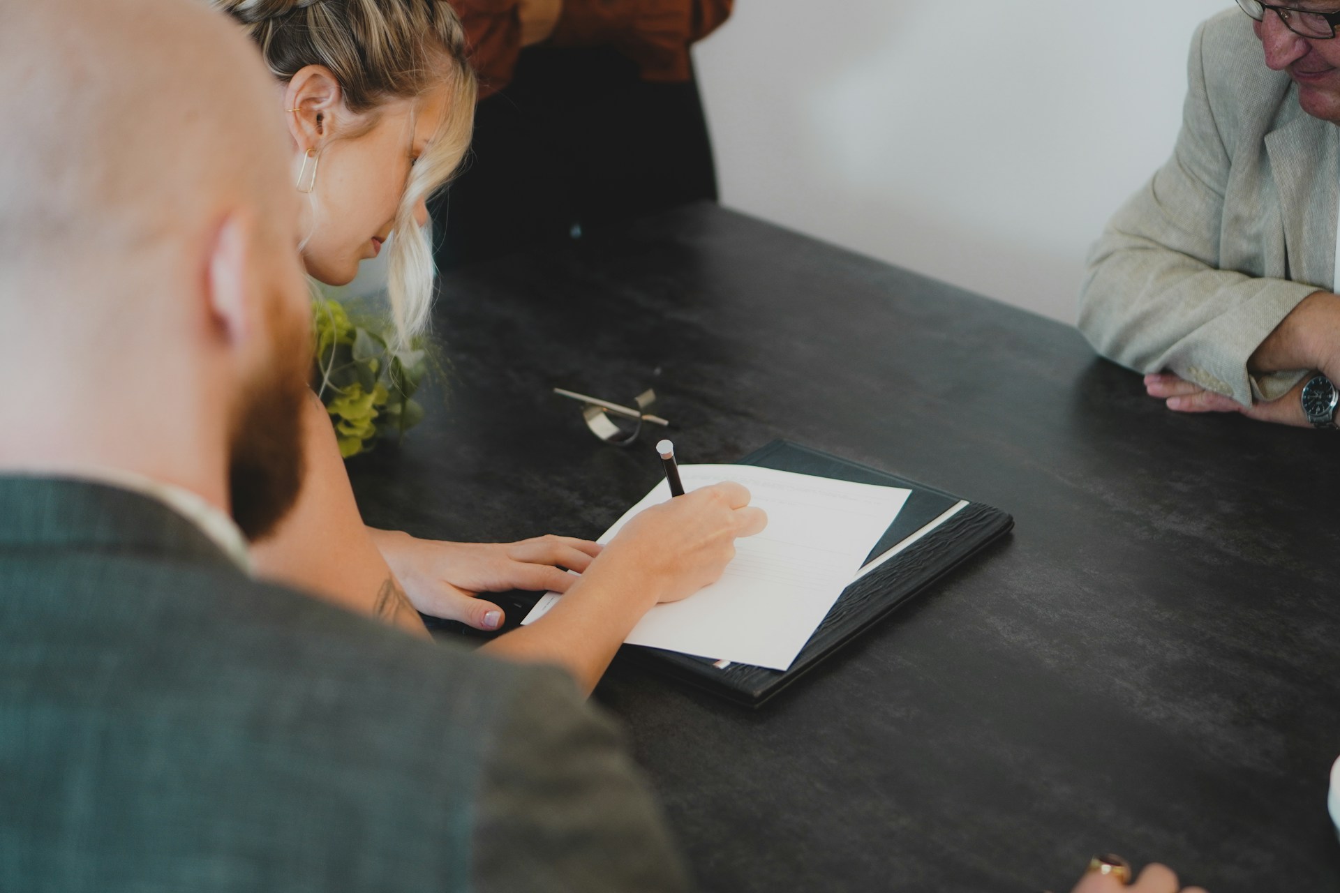 Your First Meeting with a Licensed Insolvency Trustee: A Step-by-Step Guide